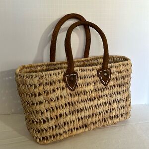 Woven handbag tote with leather handles 12”W, 8”H, 6” D, 12” drop open top